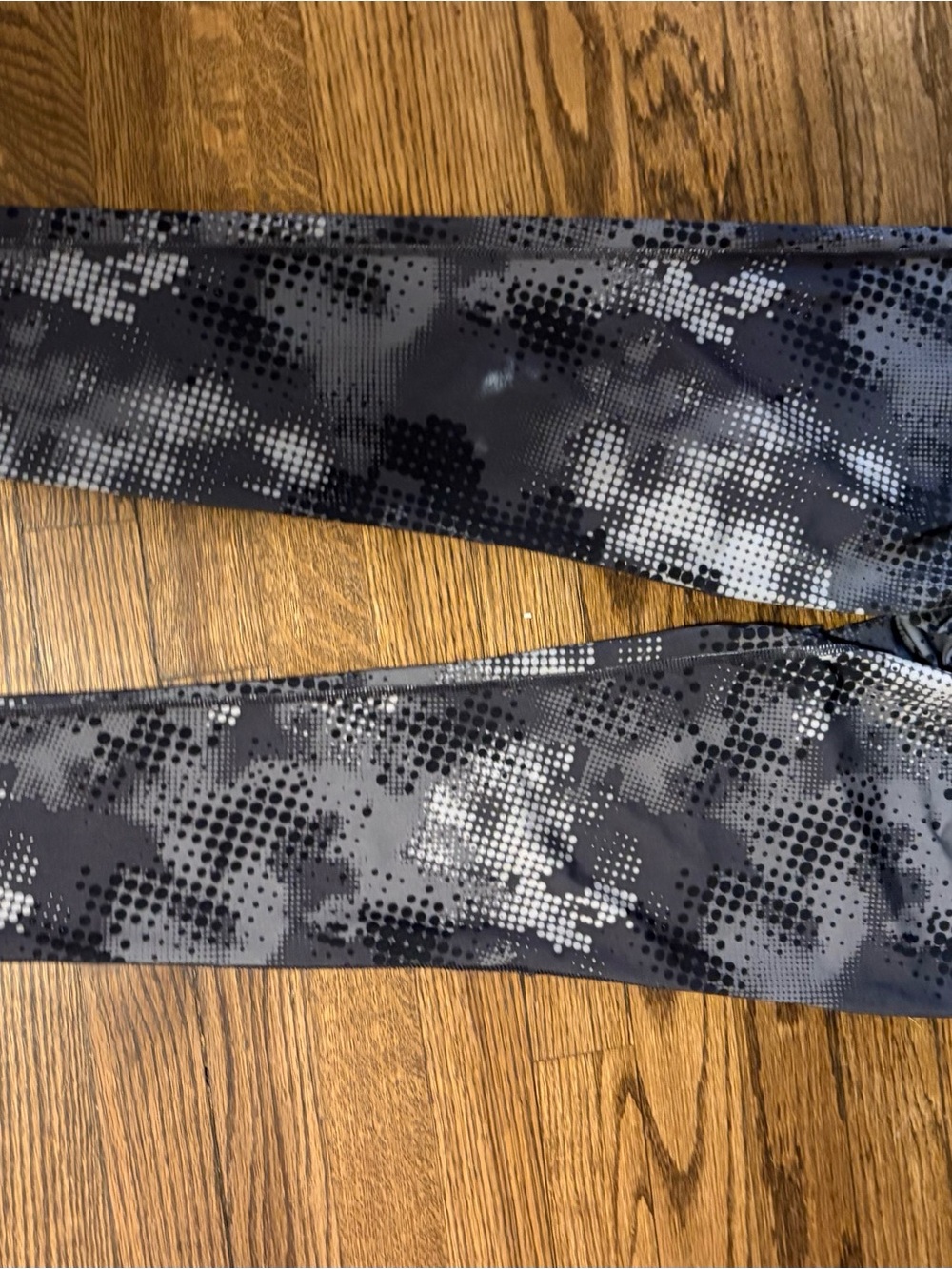 Speedo Black and Gray Dot-Camo Leggings